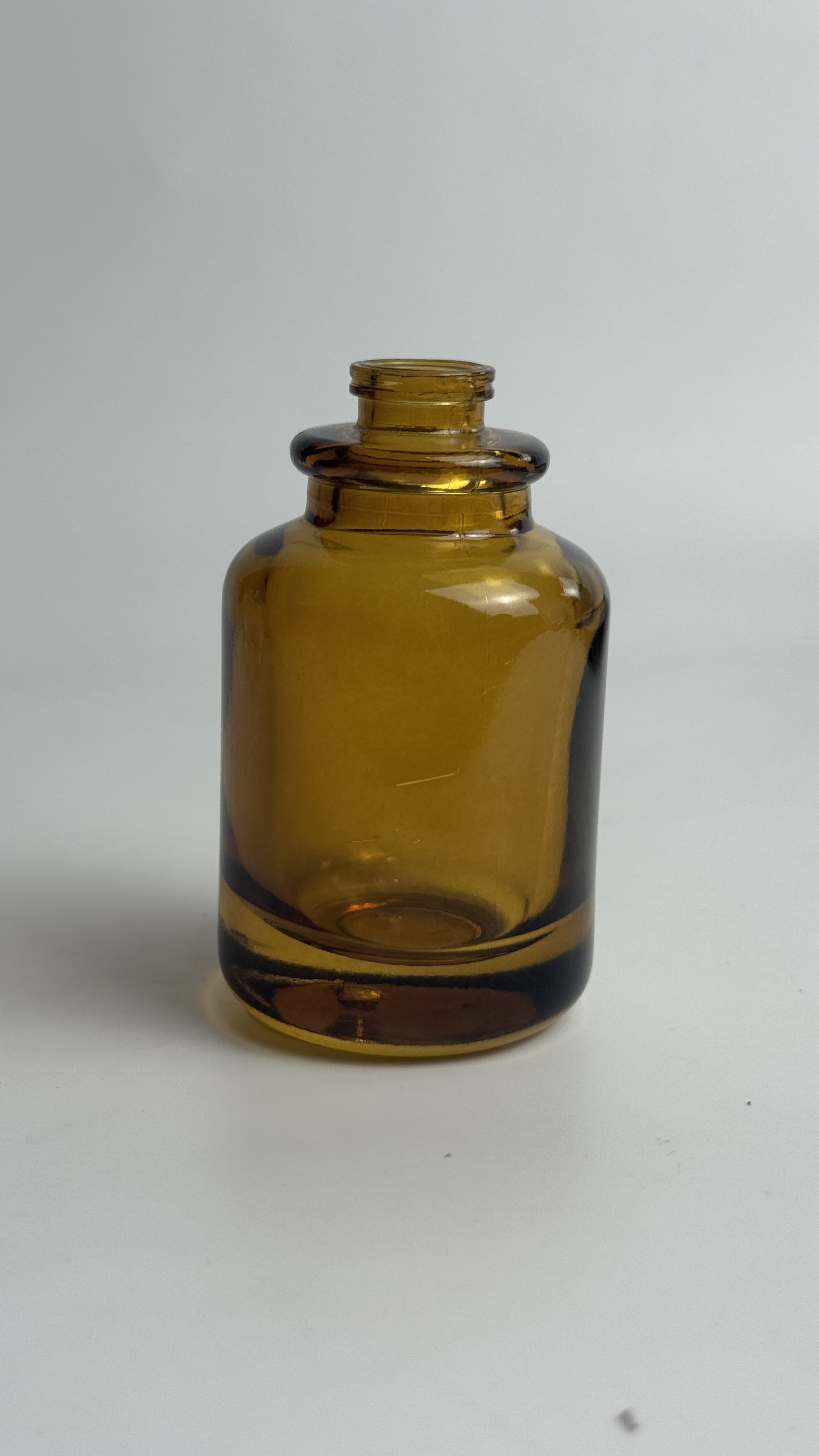 B41 bottle view 6
