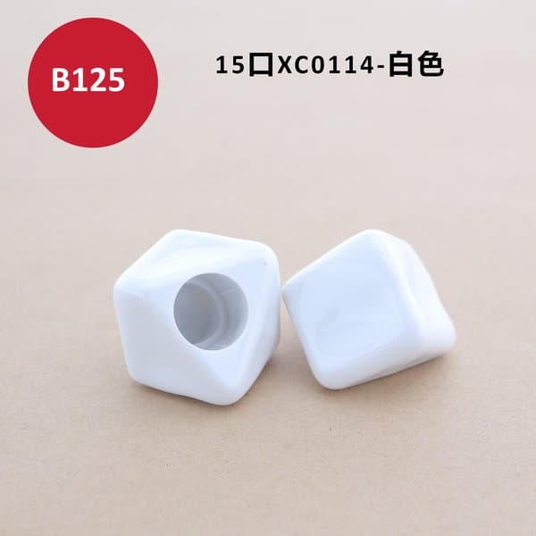 C527 cap view 3