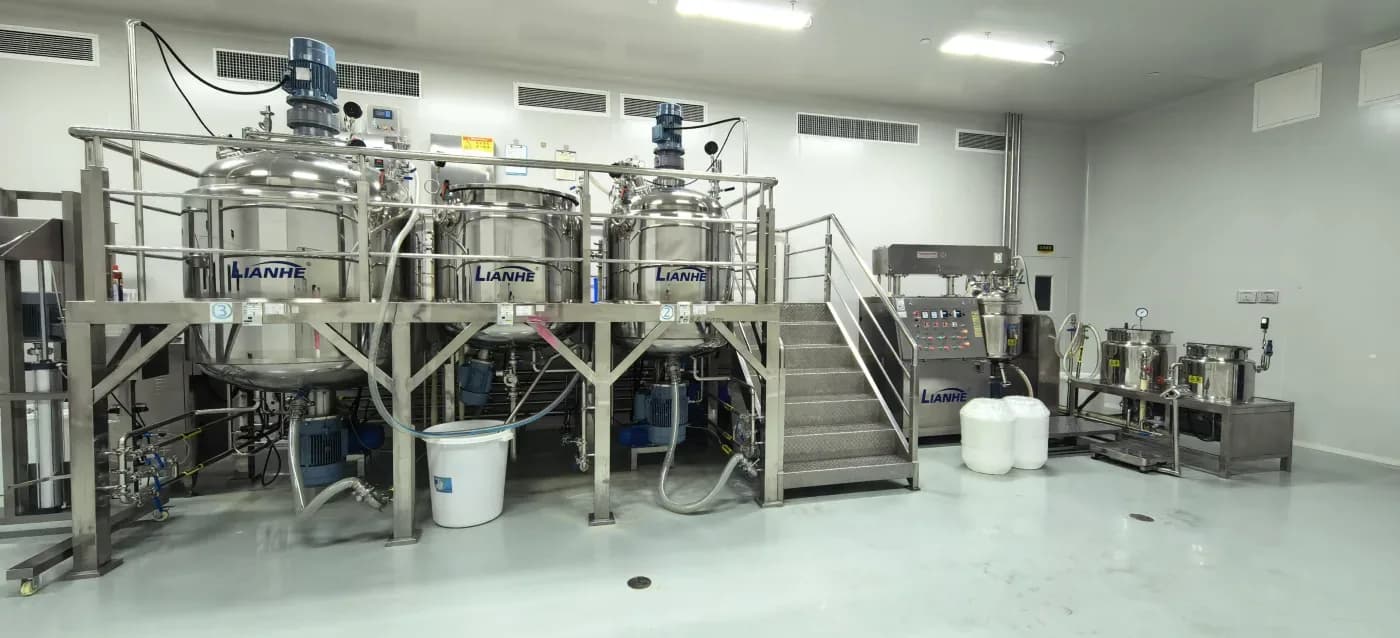 Perfume production workspace for custom fragrance manufacturing