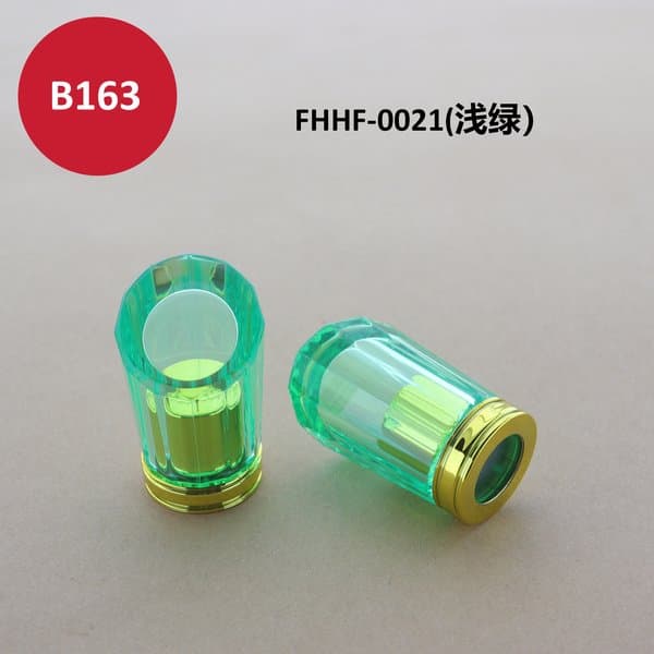 C563 cap view 13